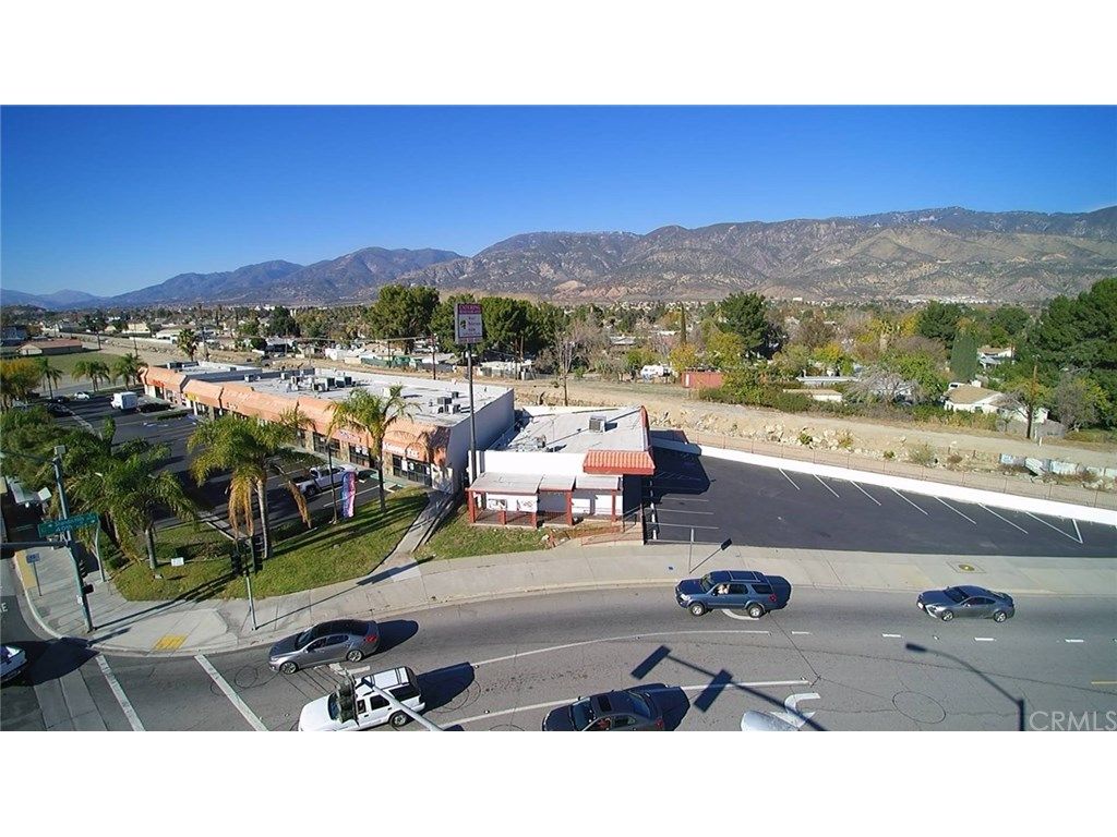 1040 W 40th St, San Bernardino, CA 92407